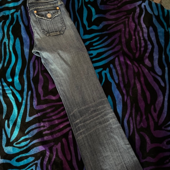 Rock & republic siouxsie flare jeans😍😍 - Picture 3 of 8